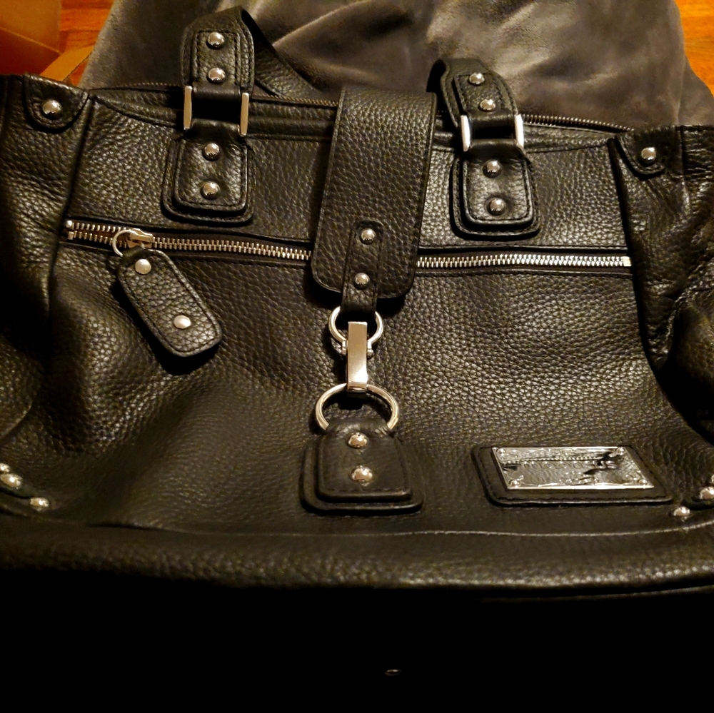 Moonsus Black Leather Tote